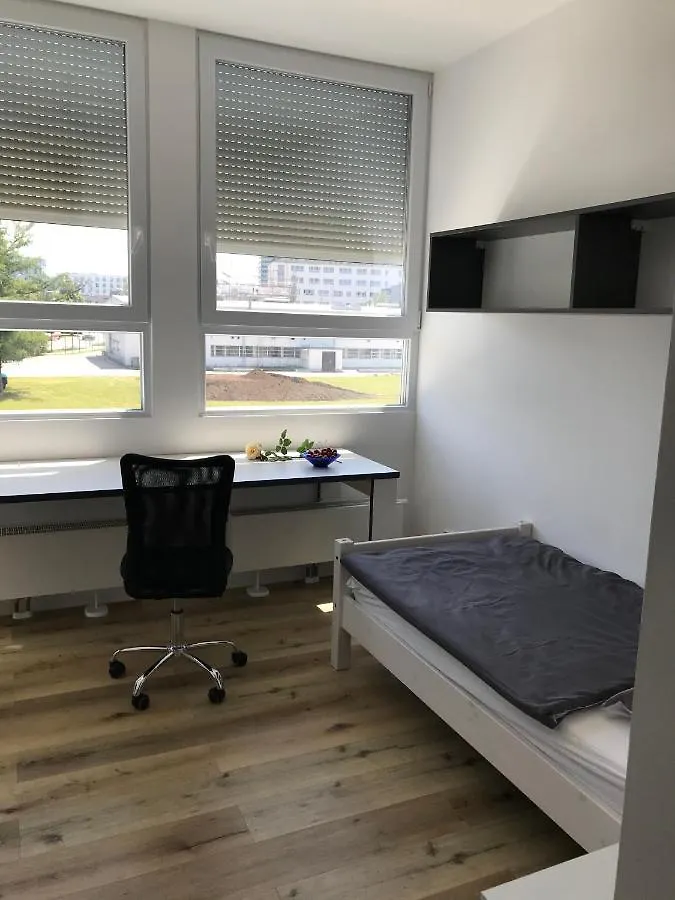 Ferienwohnung Am Campus Sdi Münih Apart Otel